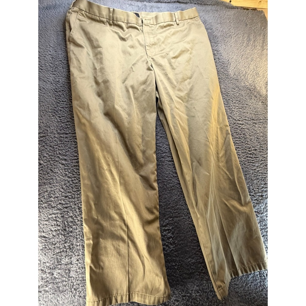 Dockers Signature Khaki Classic Fit‎ Pants Men's 44x30 Beige Tan Chino Casual